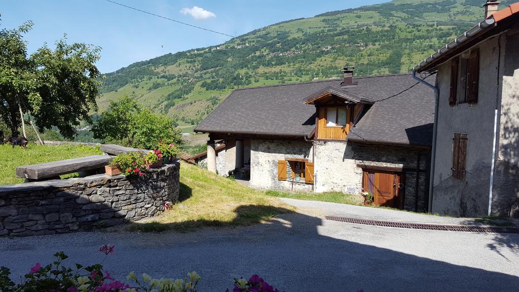 Le Chalet D'Augusta بور سان موريس المظهر الخارجي الصورة